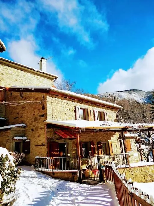 The House In The Paradise Of Serra. Chiusi della Verna Casa vacanze