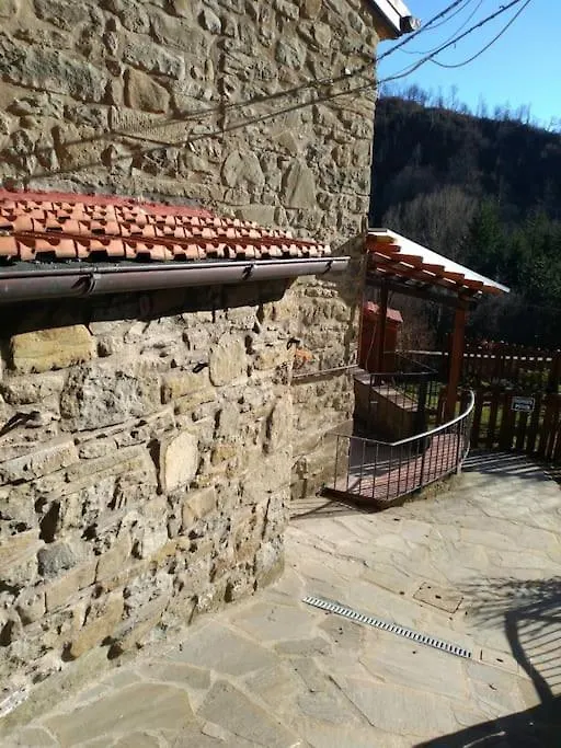 The House In The Paradise Of Serra. Chiusi della Verna 0*,  Italy